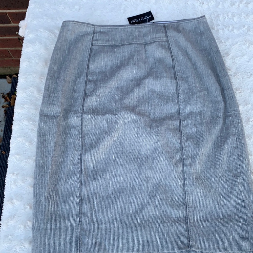 White House black market gray mid length skirt sz 6 NWT